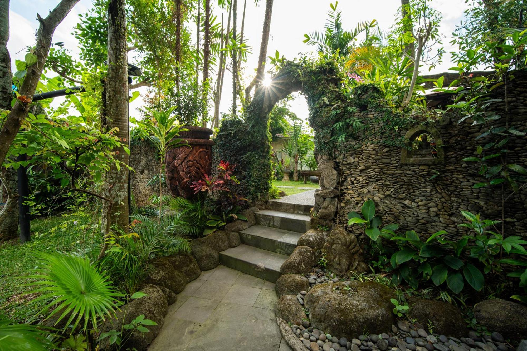Kubu Sari Ubud Экстерьер фото