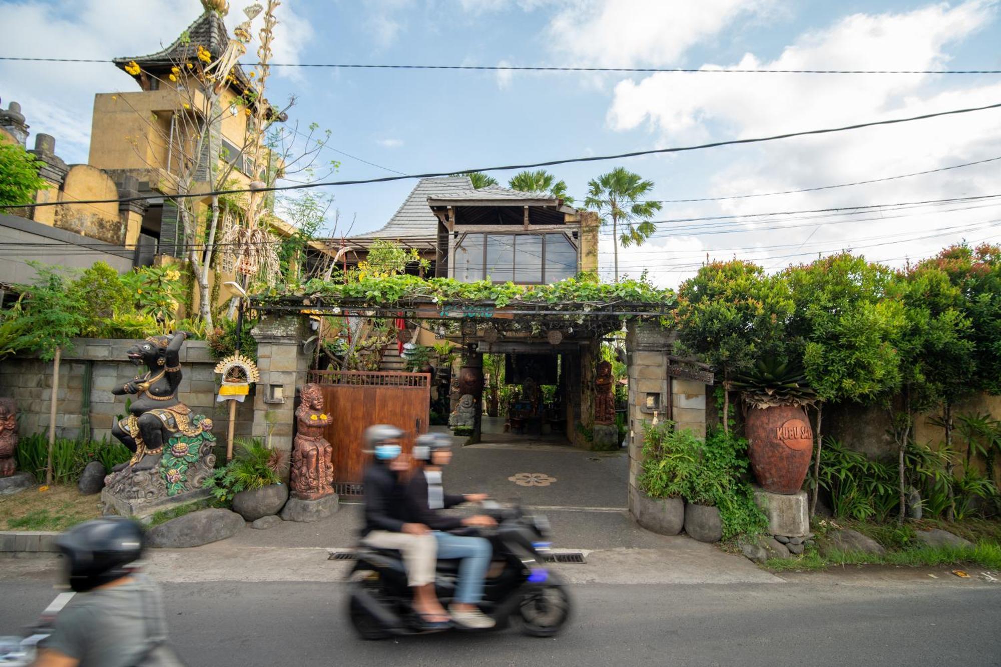 Kubu Sari Ubud Экстерьер фото