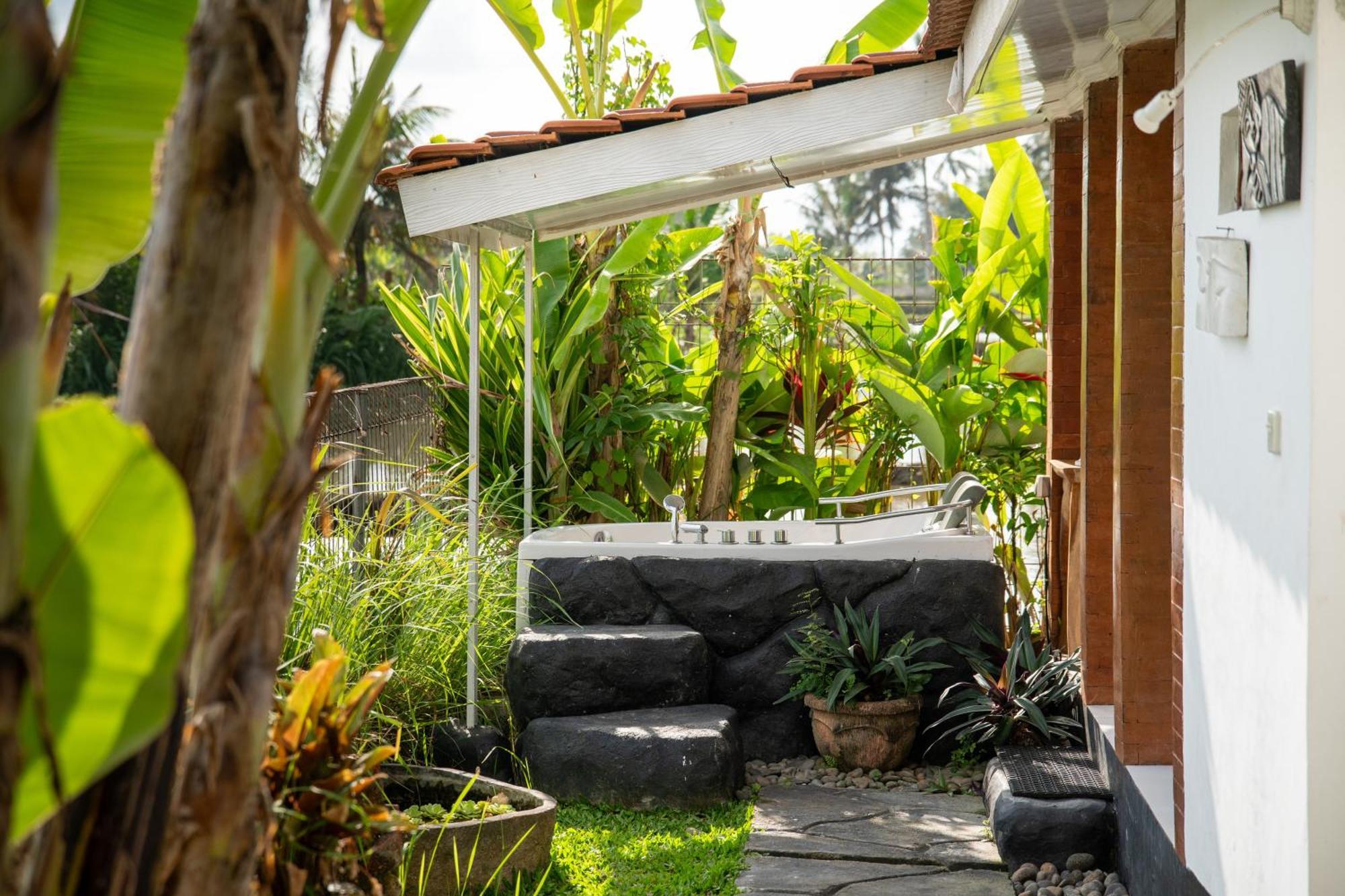 Kubu Sari Ubud Экстерьер фото